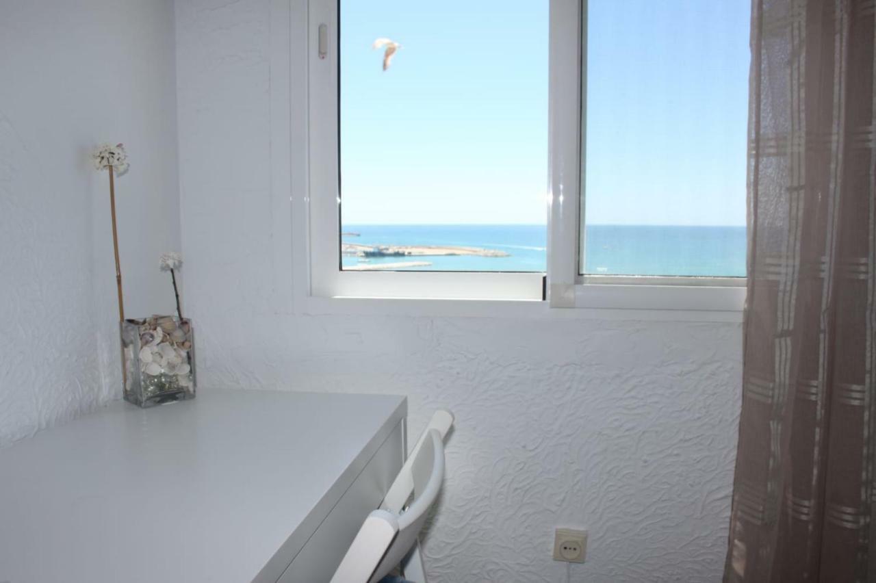 Apartamento Plaza Reina Apartment มาลากา ภายนอก รูปภาพ